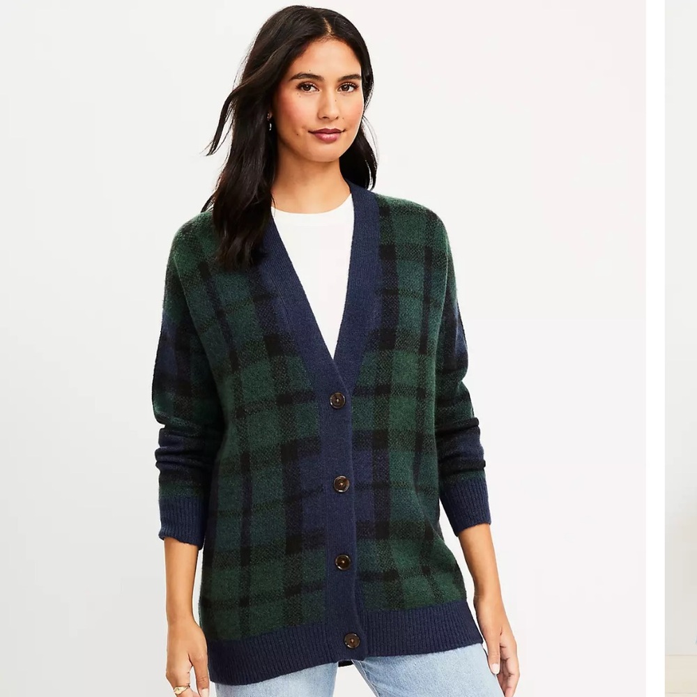 LOFT Plaid Boyfriend Cardigan